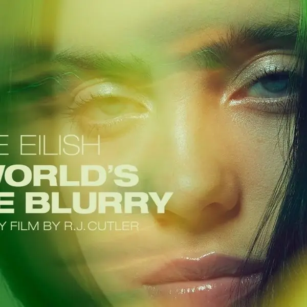 潮流教主私下怕鬼到跟爸媽睡！怪奇比莉紀錄片《The World’s A Little Blurry》正式預告！