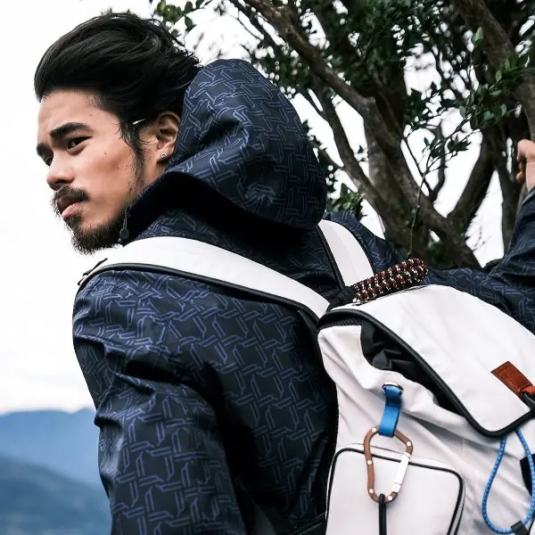 BALLY 回歸後最帥起手式「淨山計畫」，攜手高爾賢將瑞士百年 Peakoutlook 山嶺保護計畫帶回台灣！