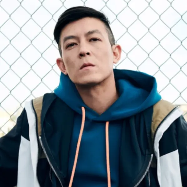 不跟風！陳冠希親曬高清無碼 CLOT x Nike 最新「兵馬俑」，鞋迷：「這才是冠希潮流之道！」