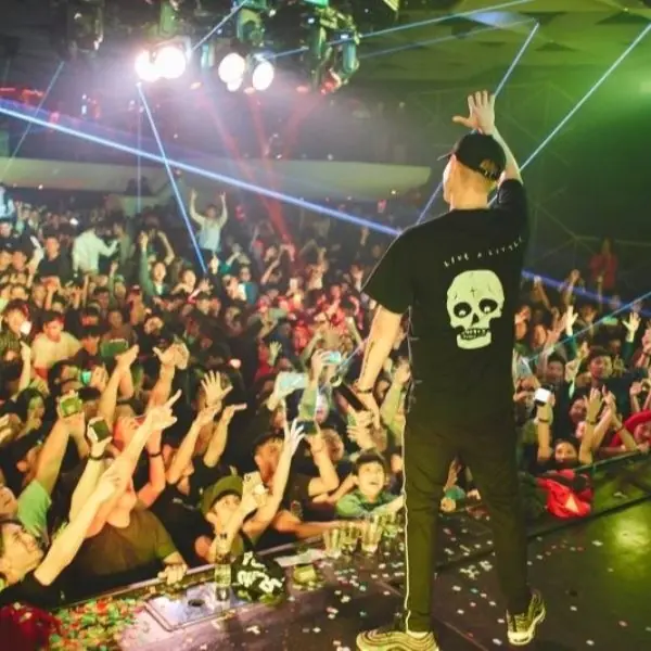 20 退散！跨年首選！全台唯一國外百大 DJ「 Coone、 Tony Junior」陪你爽炸耳膜！
