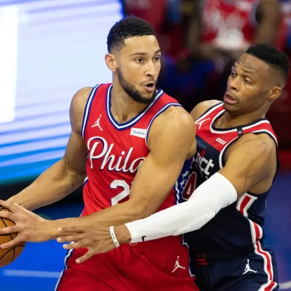 NBA／請鬼拿藥單？魔獸在賽後教 Ben Simmons 如何投籃，76 人教練：我感到好緊張！