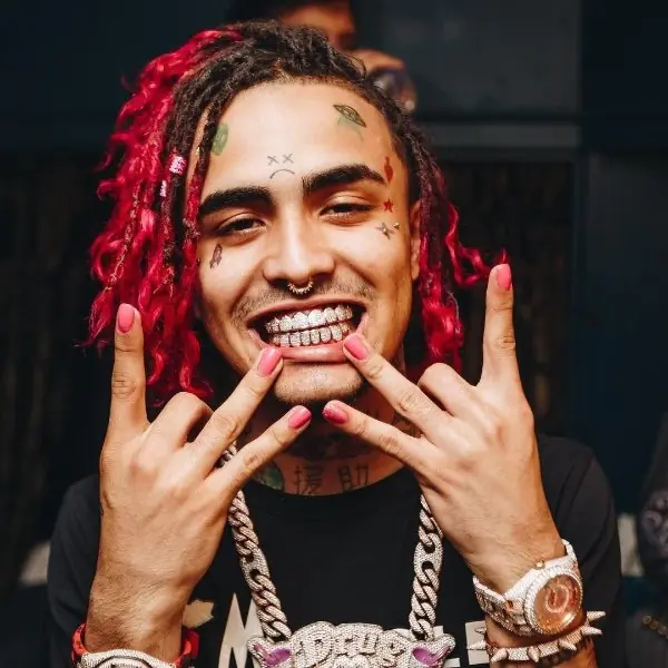才剛嗆完阿姆！Lil Pump 聲稱新冠肺炎是假的，不戴口罩慘遭航空「終生拒載」！