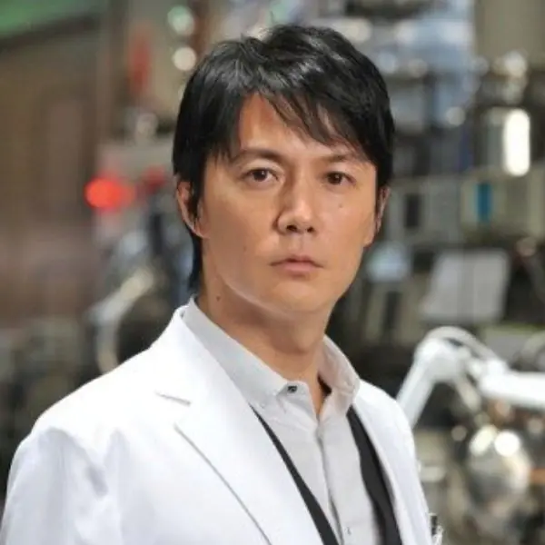 福山雅治教物理、西島秀俊教數學！日本妄想「12 位夢幻學校老師陣容」引發討論！
