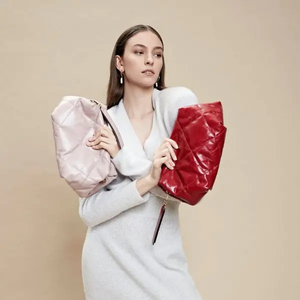 火紅爆款你跟上了嗎？Gianni Chiarini 金粉紅討喜開運，為穿搭添亮點！