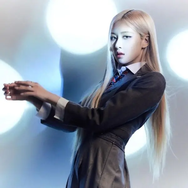BLACKPINK 主唱出擊！Rosé Solo 單曲曝光全新預告，「澳洲野玫瑰」電翻歌迷！