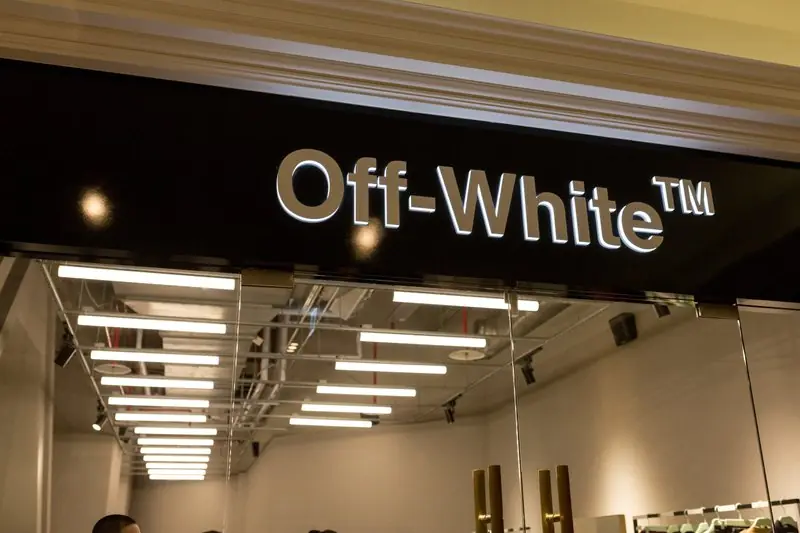 以後排隊要換地方了！Off-White 台北旗艦店將搬離文華東方，改在「這裡」重新開幕！