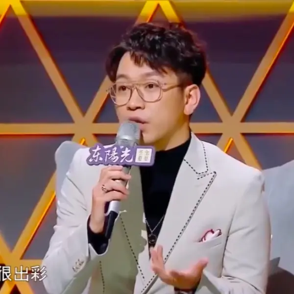又一女 Rapper 槓上評審！《新說唱》萬妮達遭評審批評唱不好，當場回嗆：你不喜歡無所謂！