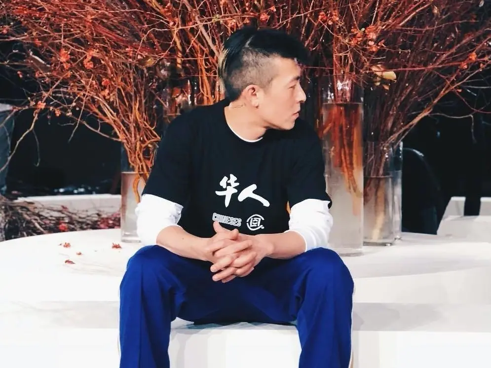 陳冠希多會玩「中國風」？Nike 兵馬俑、 VISVIM 絲綢等 5 件事，告訴你他就是華人潮流第一人！