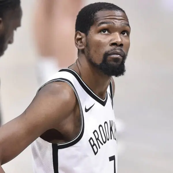 NBA／揪賭爛！Kevin Durant 公開怒嗆聯盟：你們不能用這種智障公關手段呼嚨球迷