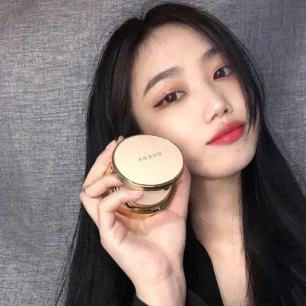用年終買平常買不起的！TOM FORD、Hermès⋯10 大頂級「貴婦彩妝」現在不砸待何時？