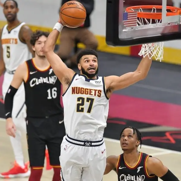 NBA／殺神上身！Jamal Murray 狂砍 50 分且全場「零罰球」，超越賈霸成聯盟史上第一人