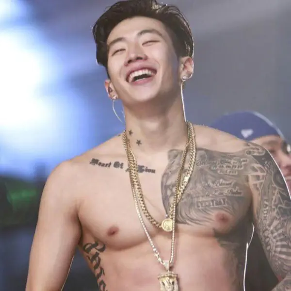 朴載範又開口秀中文了！Jay Park 與馬思唯合作饒舌新歌曝光！這次好像有進步⋯