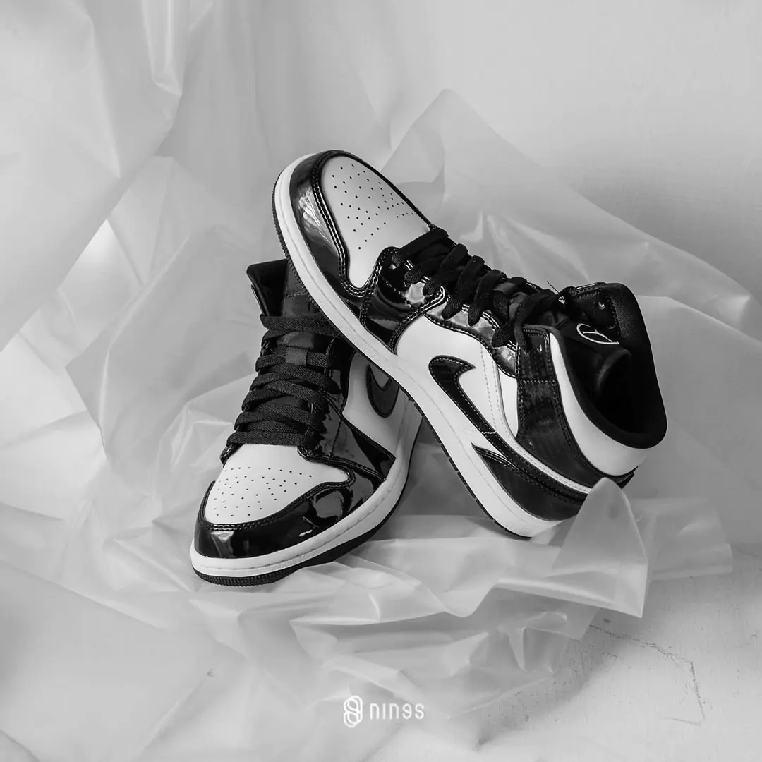黑白控瘋掉！盤點 4 雙超好看「黑白配」球鞋，穿一輩子也不退燒！