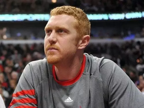 NBA／這就是差距！退役球星「白曼巴」遭美國高中生嗆聲單挑，直接 11 比 0 把對方虐爆