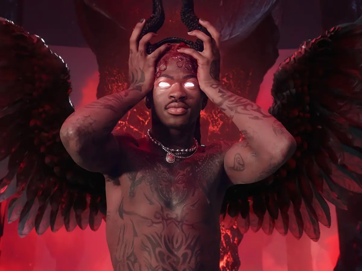 所以除了人血球鞋，Lil Nas X 還挑戰過哪些輿論？深入認識這位近期最火的饒舌歌手！