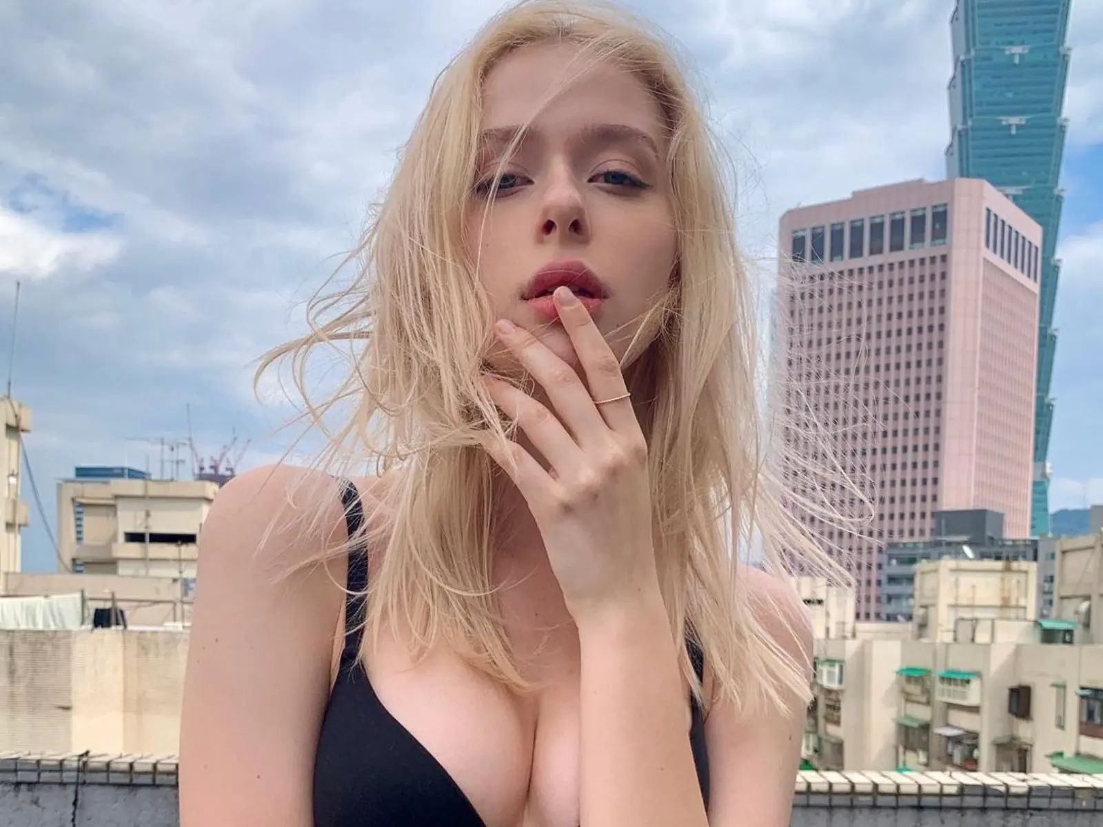 根本年輕版史嘉蕾！這位爆紅烏克蘭正妹 Diana 竟住台灣？3 個立體妝容技巧打造偽混血！