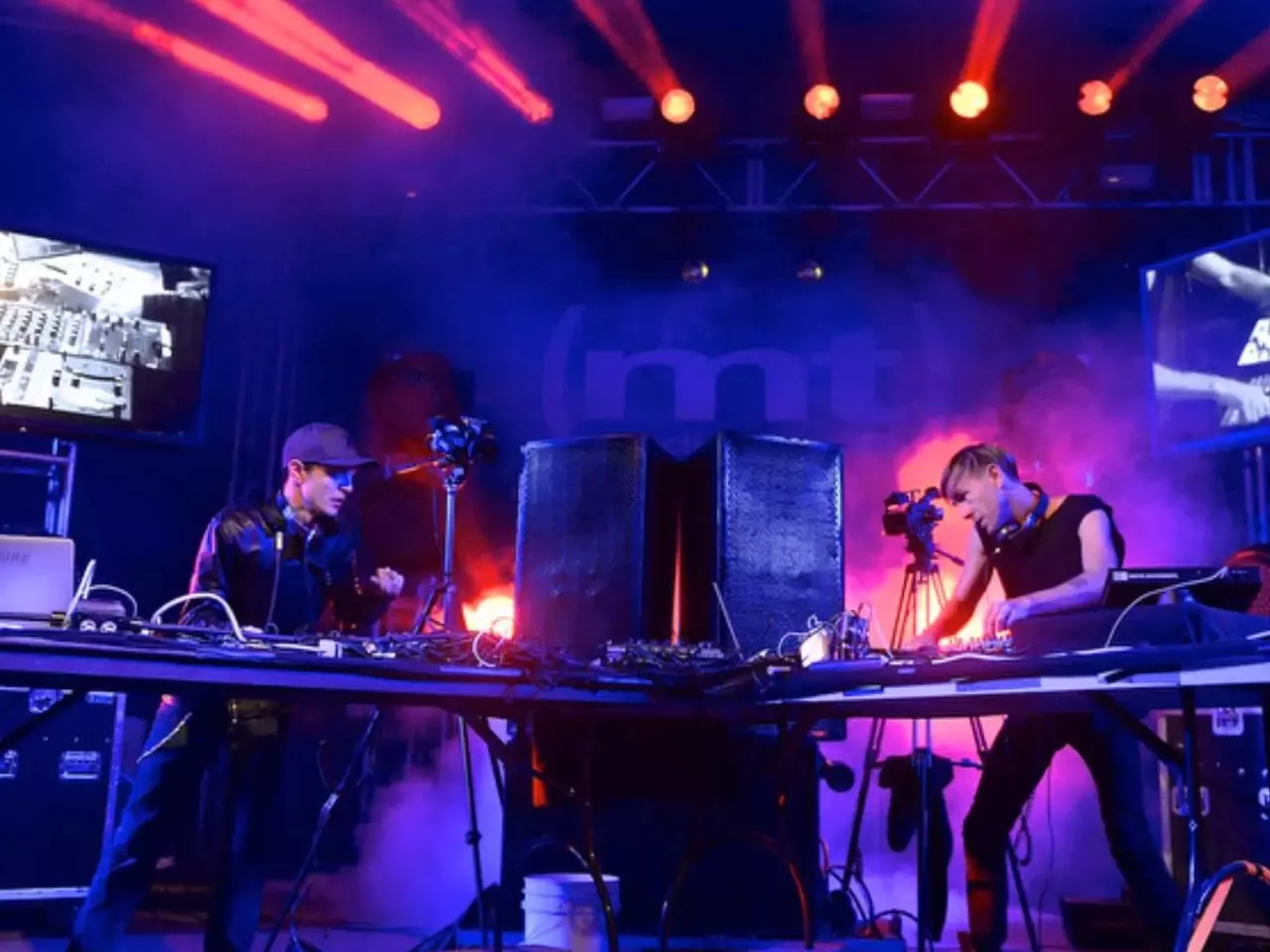 鼠爺 Deadmau5 和 Richie Hawtin 聯手，用 NTF 連結流行音樂與遊戲世界！