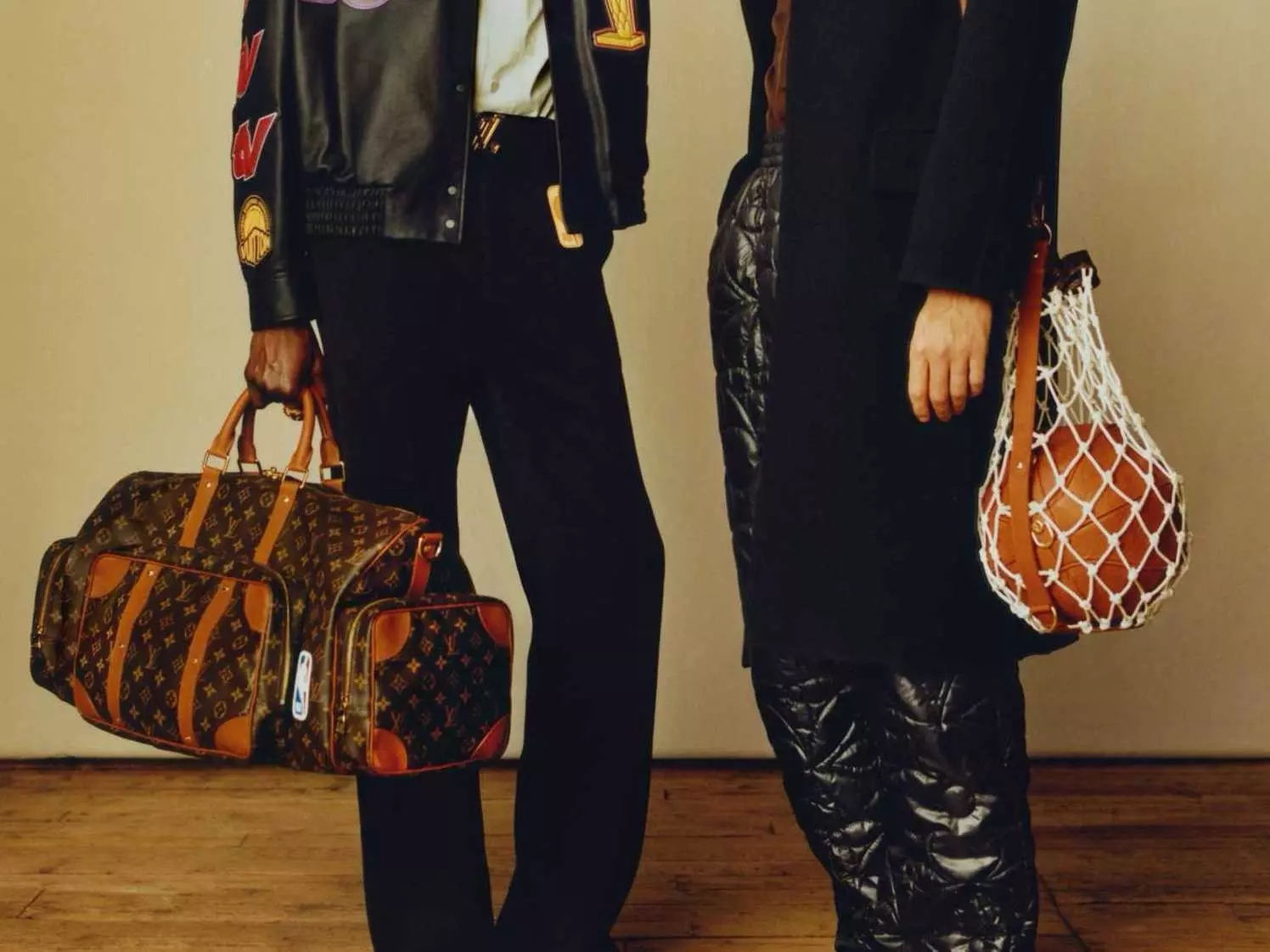 LV x NBA 2021 早秋聯名系列推出多款服飾、包包配件，冠軍戒指、奢華籃球超欠買！