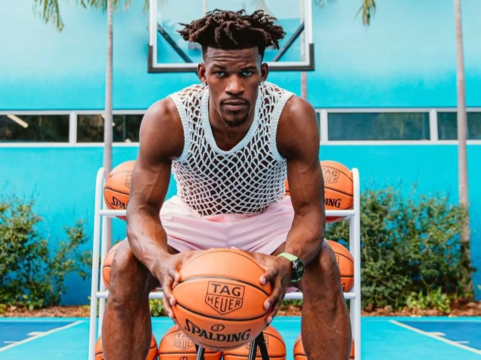 泰格豪雅 TAGHeuer 公布 NBA 球星「士官長」 Jimmy Butler 擔任品牌大使，那個手錶加腹肌有點過帥～