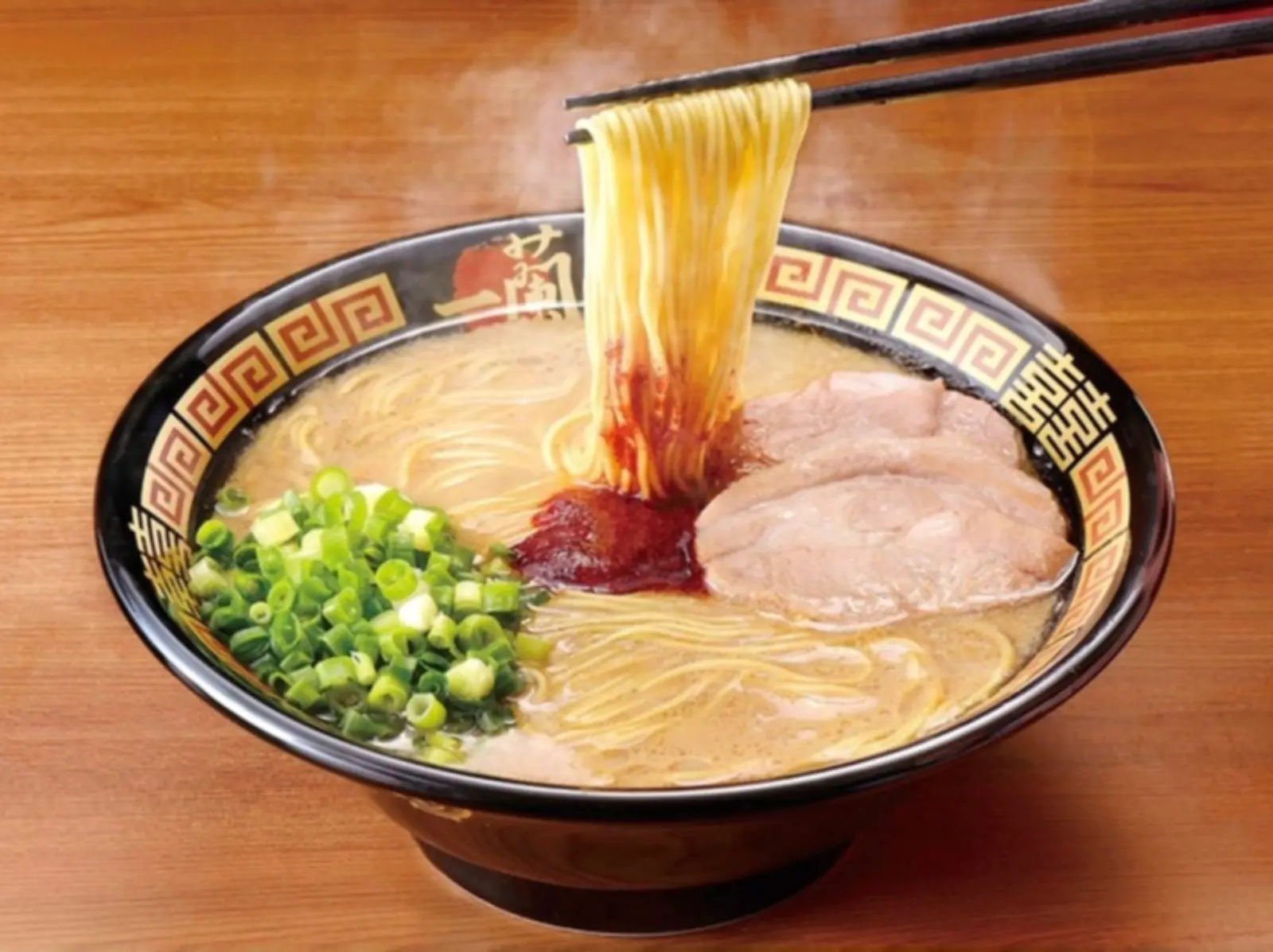 一蘭拉麵也有 UberEats 外送！台北 3 家人氣拉麵外送推薦，不要再搶泡麵啦！