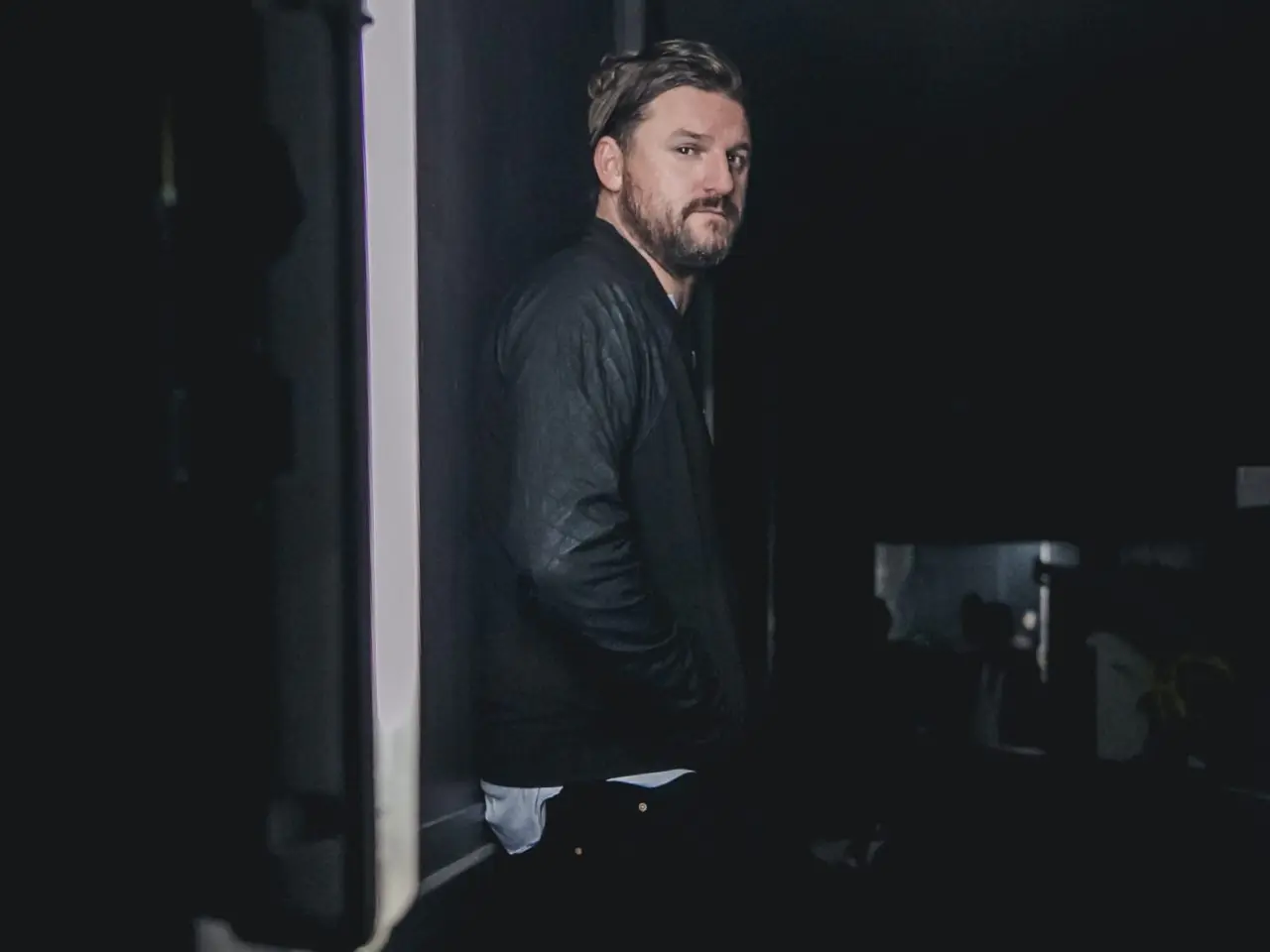 深鐵王者回歸！Solomun 推出第二張創作專輯，以音樂在疫情期間散播溫暖與愛！
