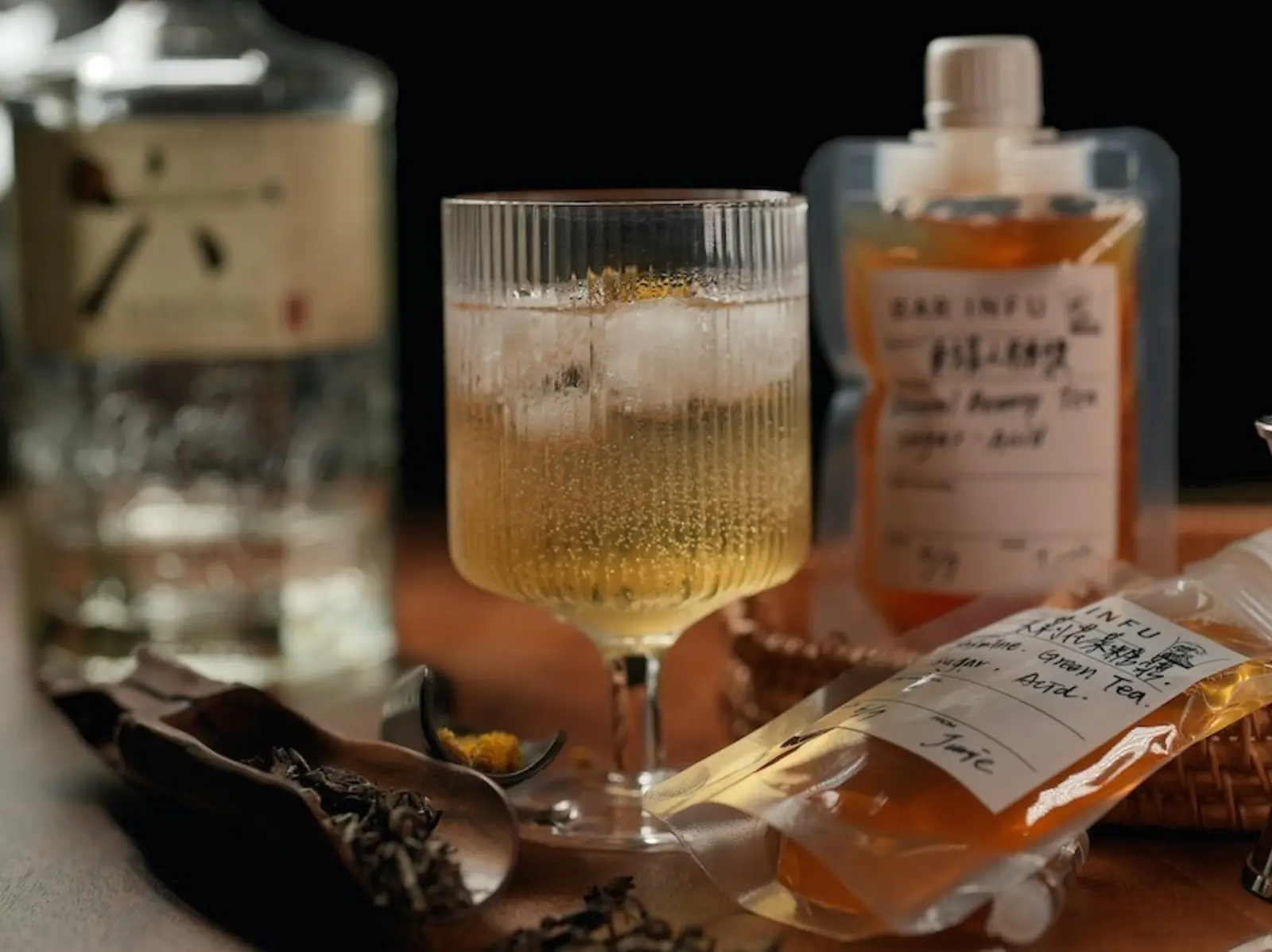 5 家台南老宅酒吧「防疫外帶調酒」推薦，名店 T.C.R.C. 直接在家爽喝！