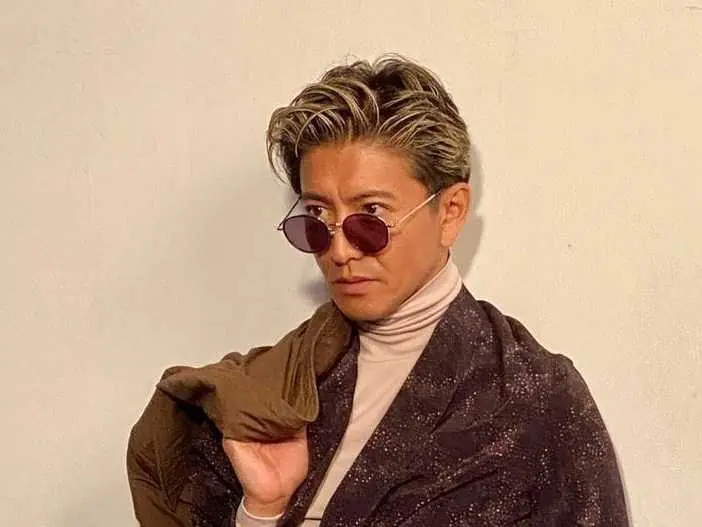 「潮流男神」木村拓哉親身示範 Supreme x Nike 聯名鞋款，果然帶貨王稱號不是叫假的！