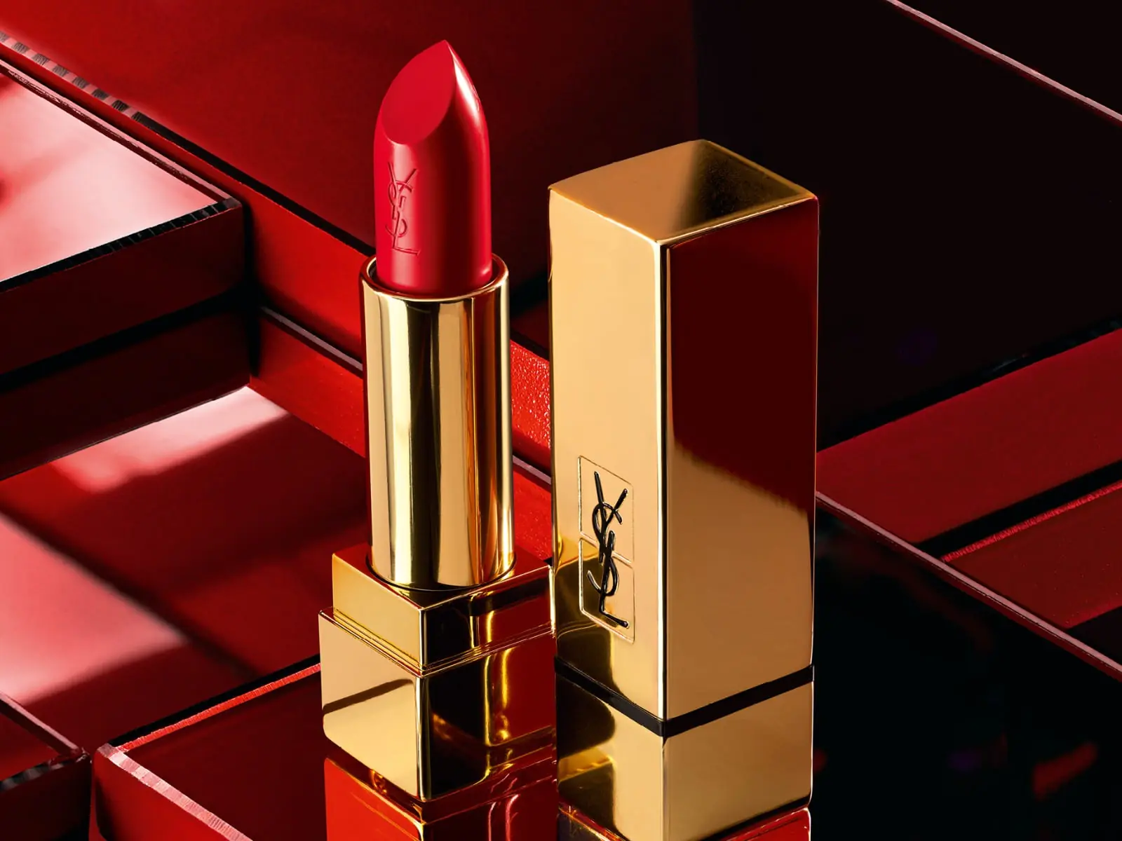 YSL 新唇膏又來搶錢了！不私藏 4 款「明星色號＋試色」一拳公開！