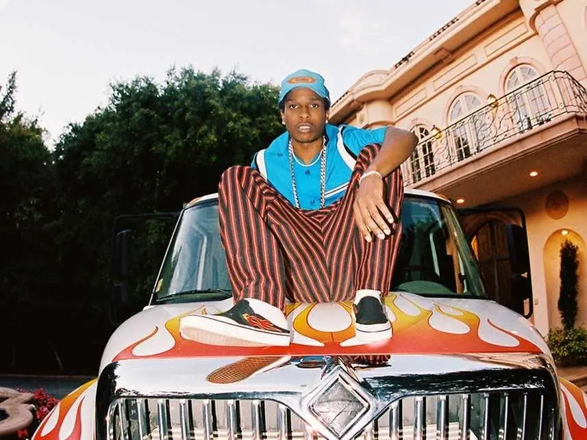 A$AP ROCKY x Vans 最新聯名預計要火了！「純白」、「黑魂」兩款各位鞋迷請選擇！