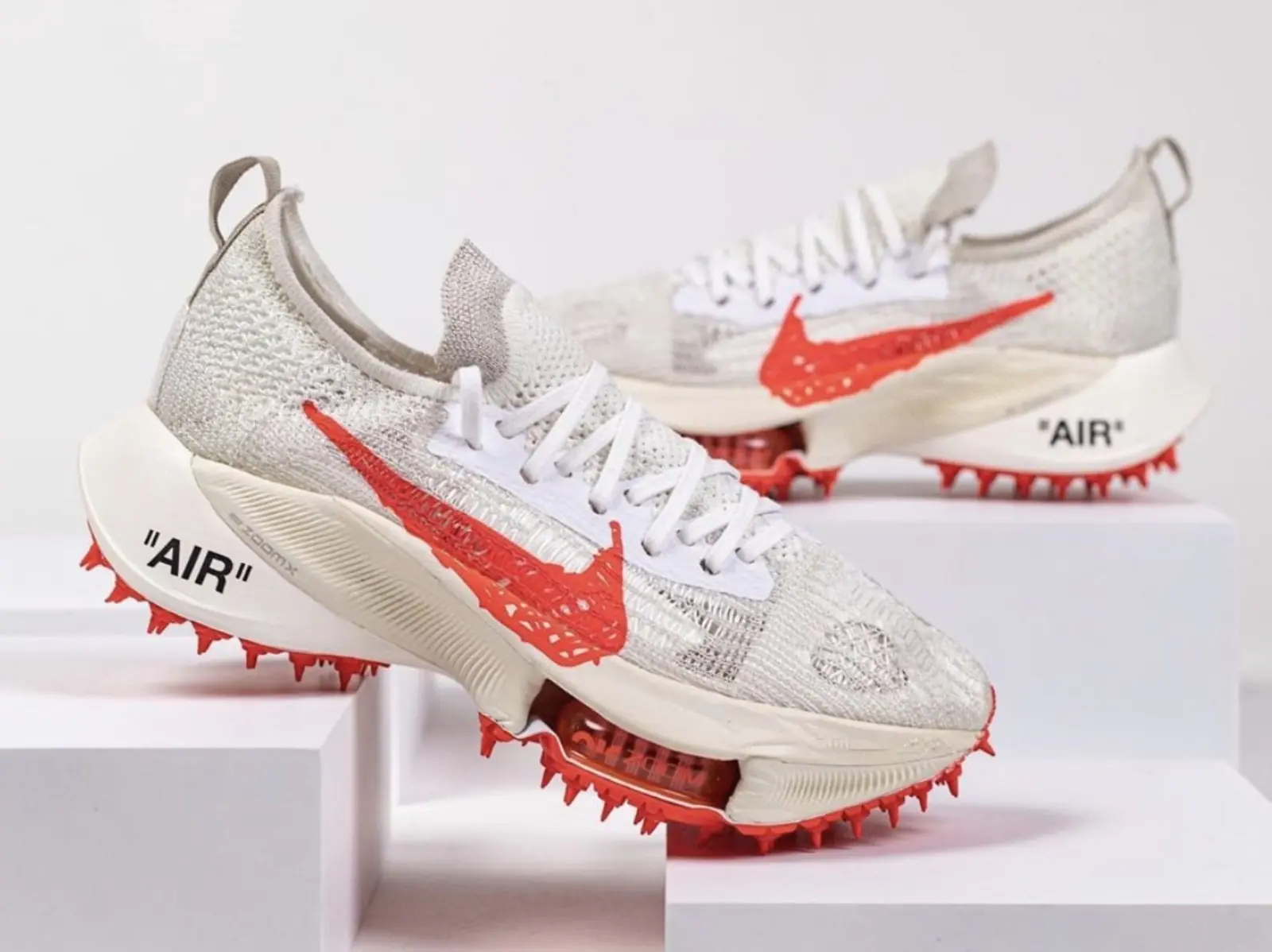 Off-White、Undercover 等 3 款超大咖「聯名球鞋」即將開賣，勢必在七月底清空你的錢包！