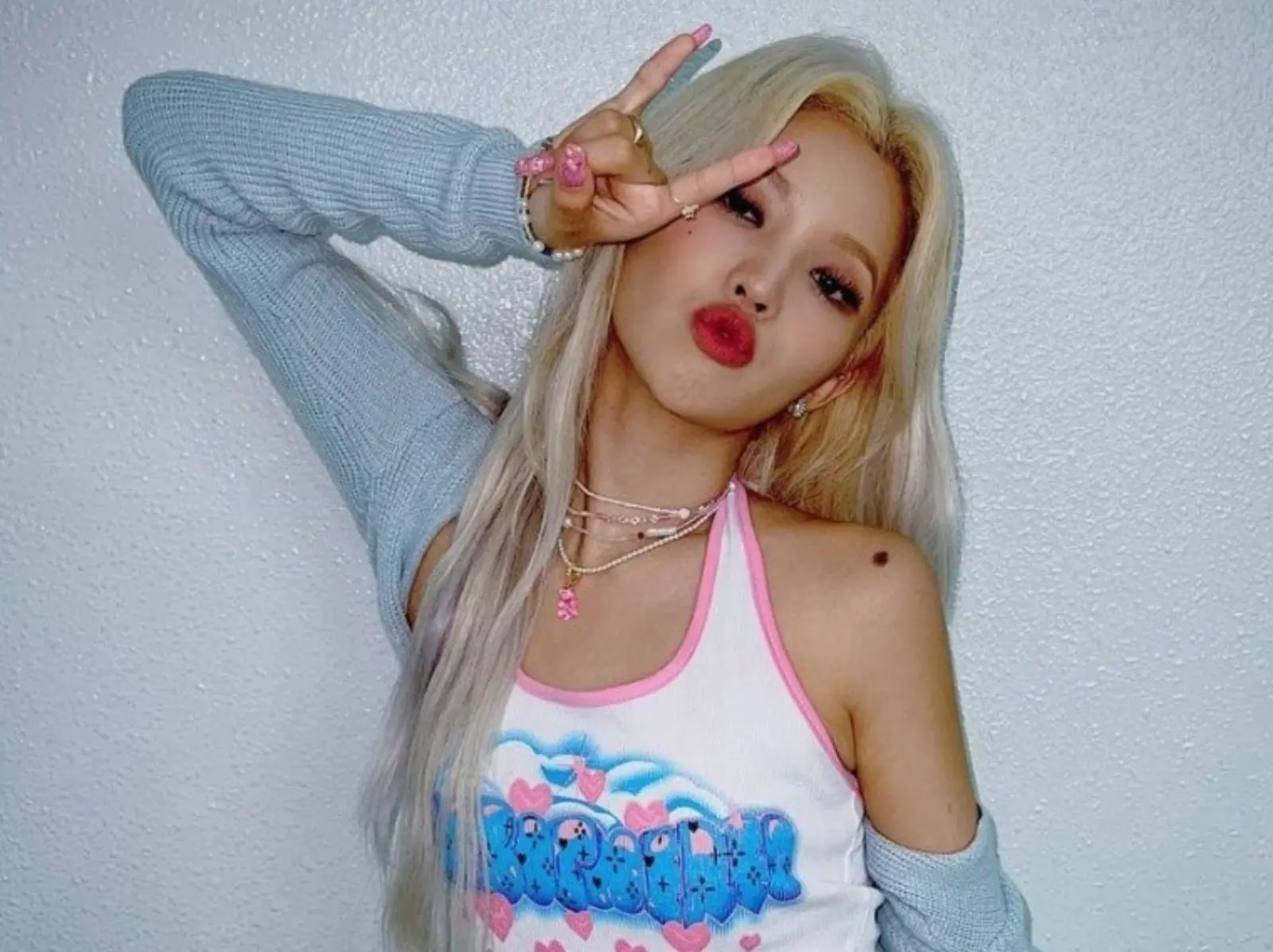 (G)I-DLE 隊長出擊！田小娟僅靠 3 招「穿搭小心機」，坐擁新一代 Solo 女王寶座！