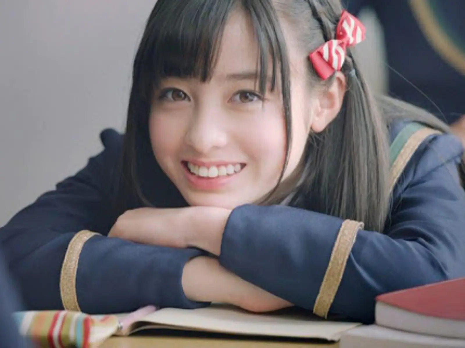 橋本環奈「奇蹟美照」影片版引網暴動：3 大自然化妝技巧大公開～