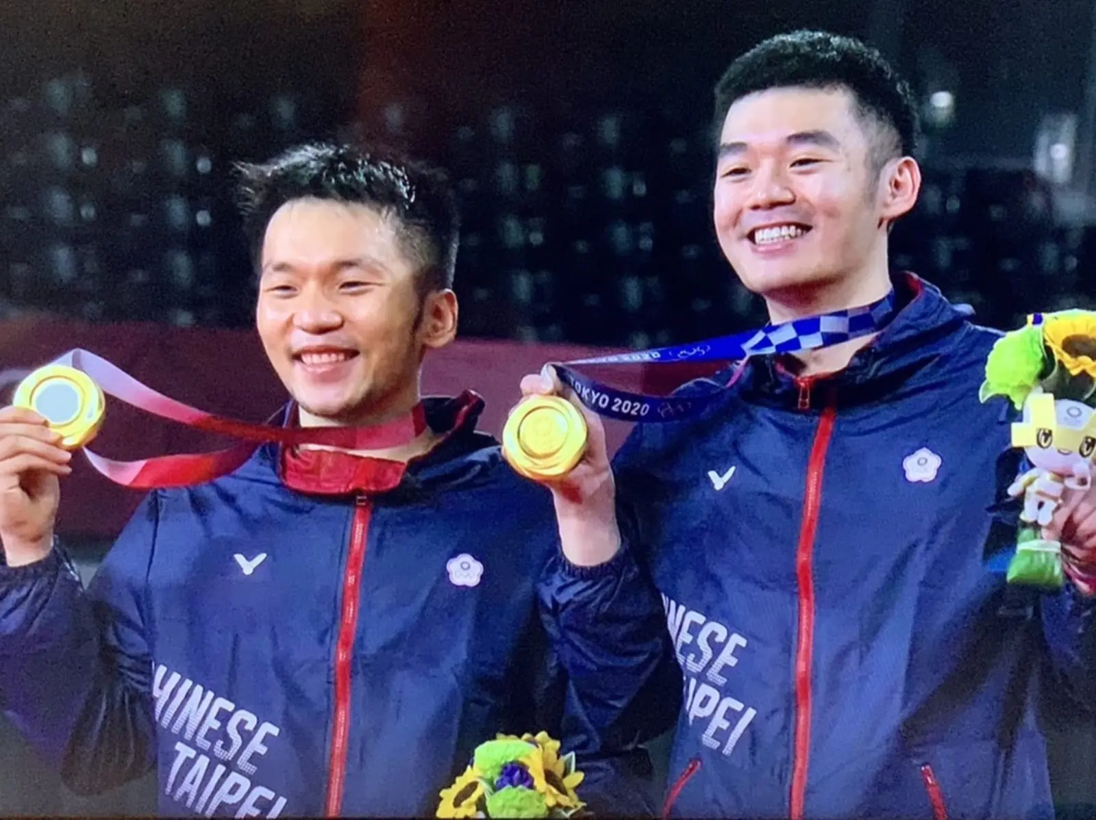 東京奧運／「麟洋配」超可愛互動訪問曝光！獲勝後怎麼慶祝？李洋：今晚我們會一起睡～