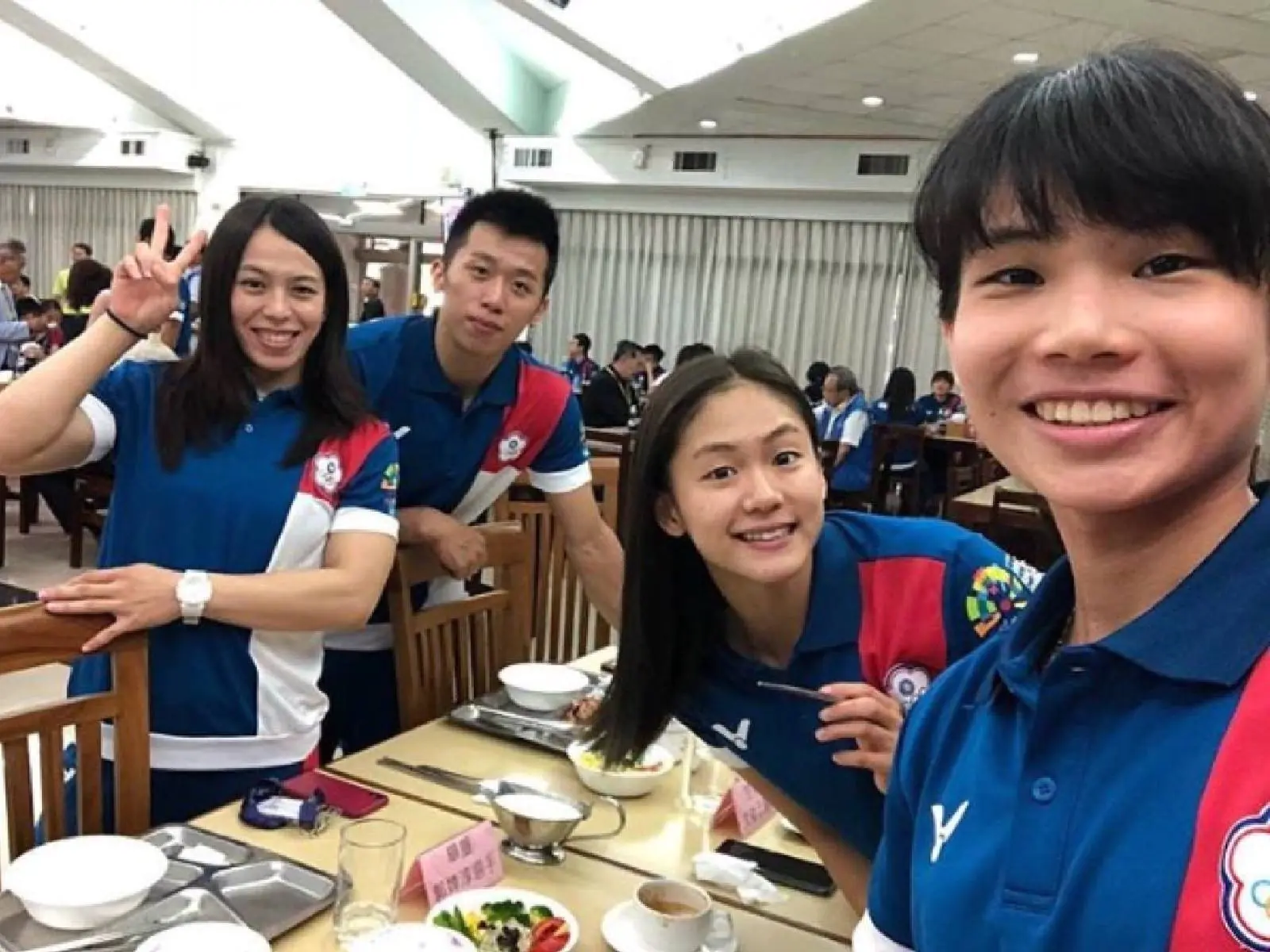 東京奧運／戴資穎、郭婞淳、李智凱、文姿云 4 位選手合影舊照被翻出，PTT 網友推文讚爆！