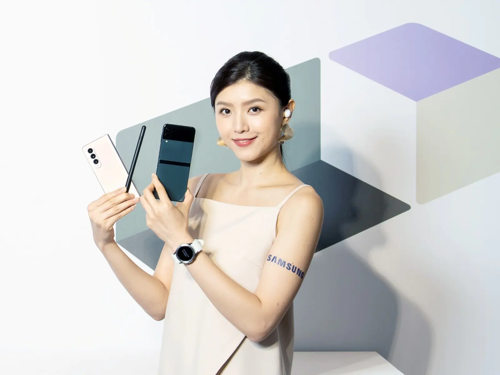 開啟行動「摺」學新篇章！Galaxy Z Fold3 5G與Galaxy Z Flip3 5G展開全新視界