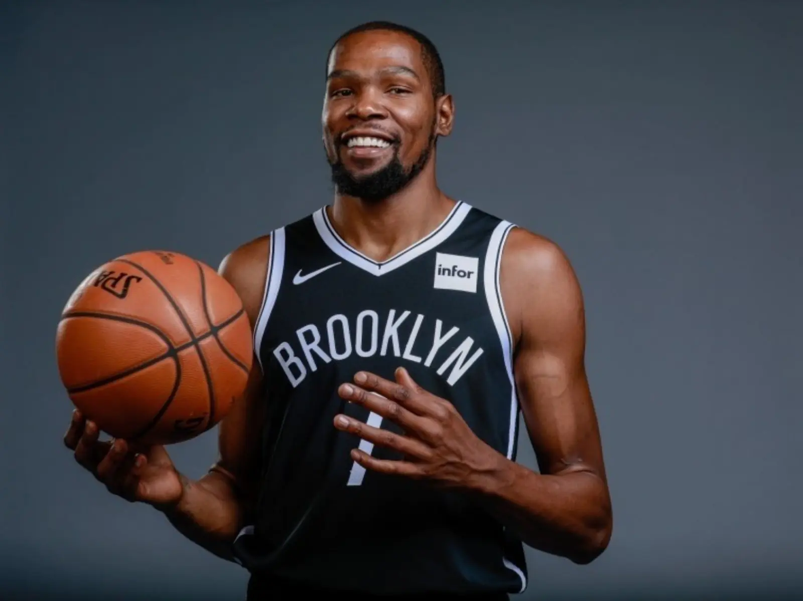 NBA 球星 KevinDurant 談論何為快樂：我不想擁有快樂或悲傷，我追求的是心靈平靜！
