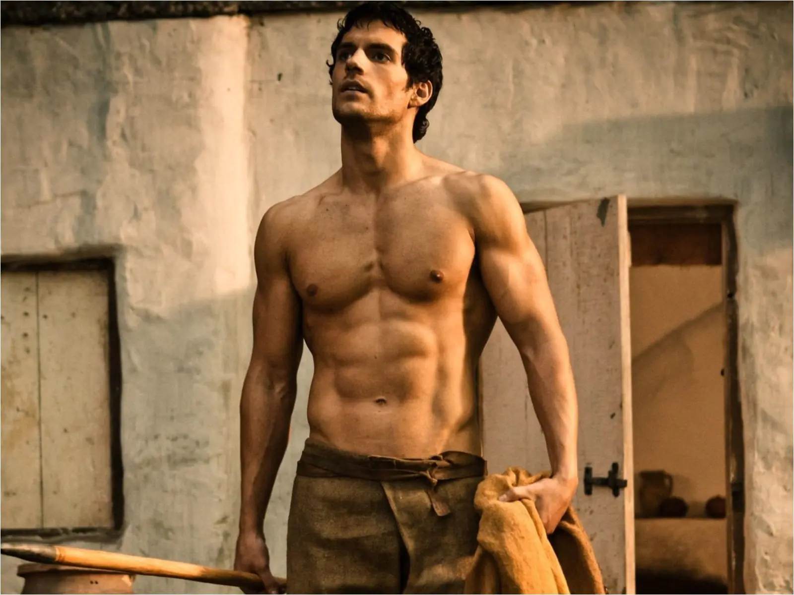 回顧亨利卡維爾 Henry Cavill 肌肉變化史：4 招健身技巧整理給你！