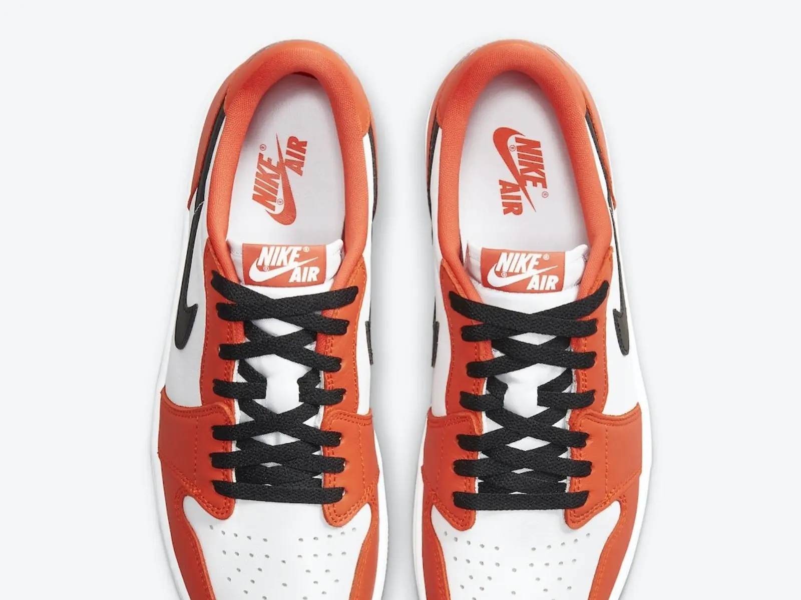 2021 必買 4 雙人氣球鞋推薦，AJ1、Dunk、Yeezy 的販售時間全部幫你記起來！