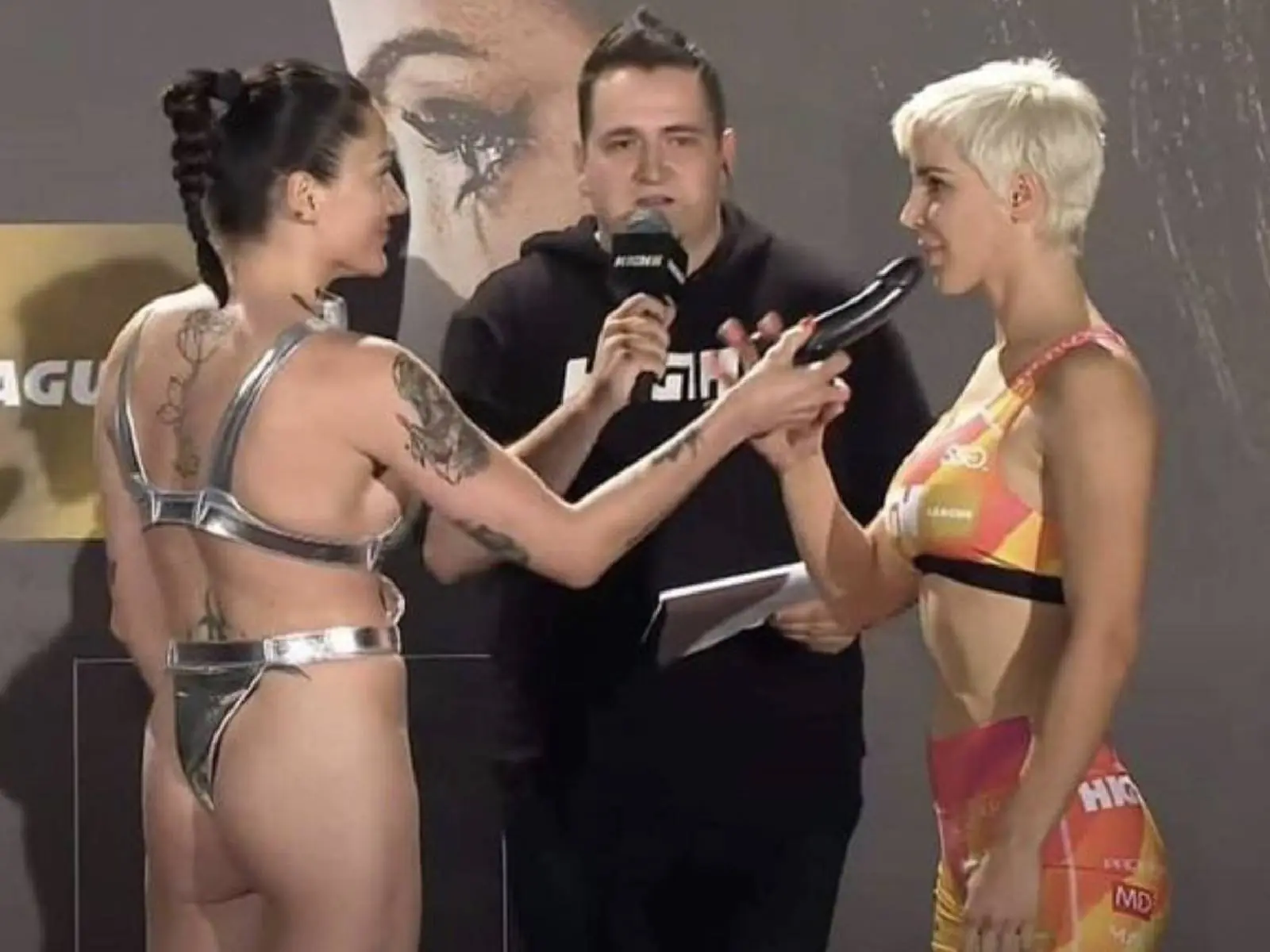 女拳王 Ewa Brodnicka 初戰 MMA 戰敗，拿「假陽具」朝對手 Lil Masti 嘴巴頂卻引話題