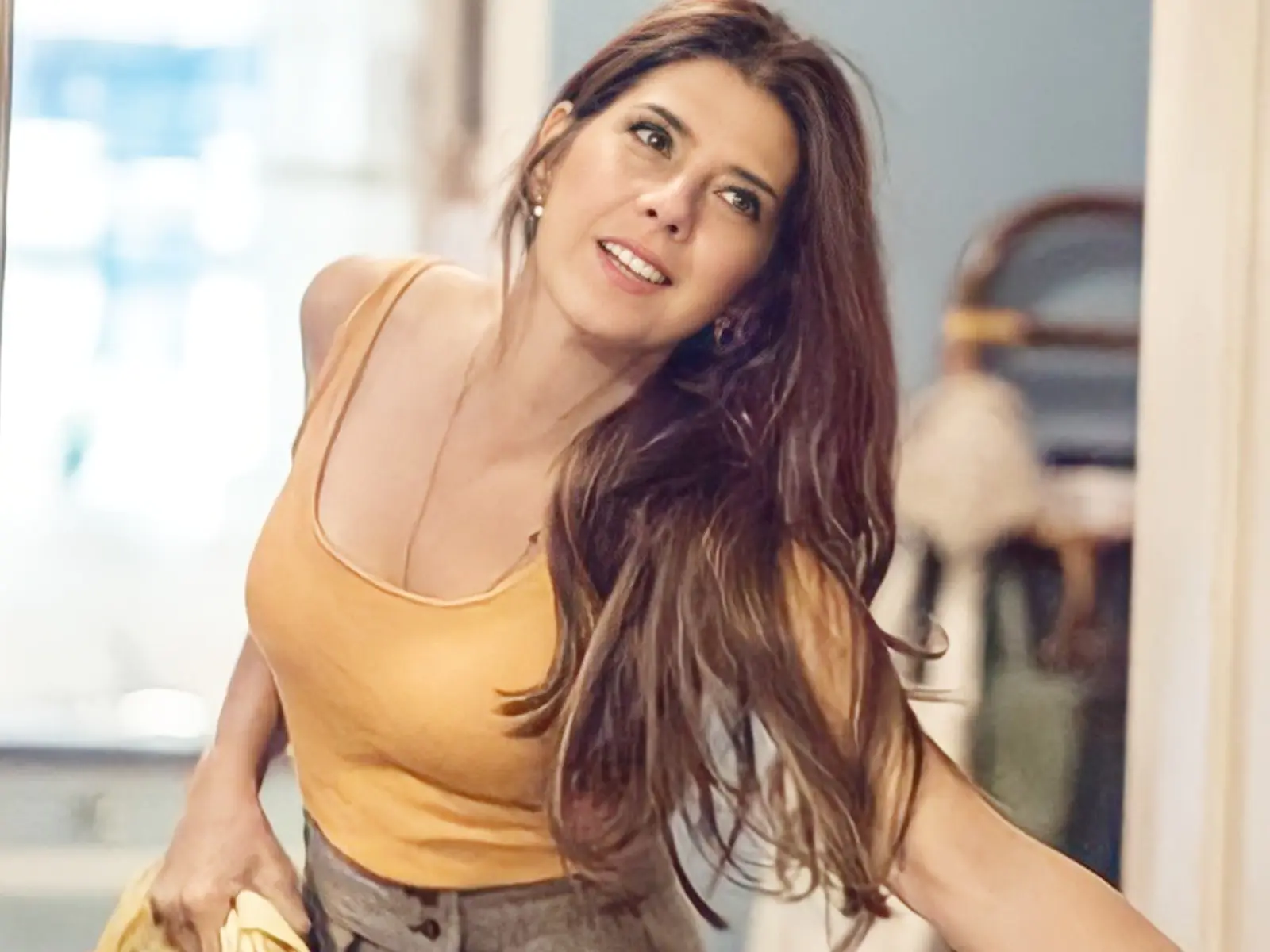《蜘蛛人：無家日》瑪麗莎托梅 Marisa Tomei 57 歲美豔臉蛋，私下保養 3 招大公開！