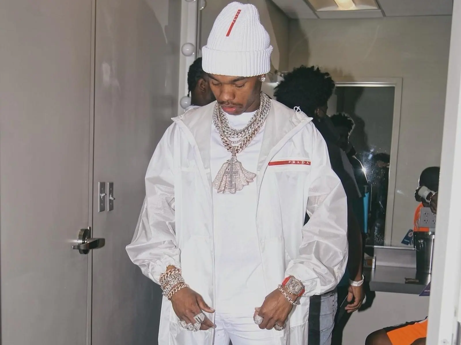 饒舌歌手 Lil Baby 花 1000 萬買到百達翡麗「假錶」，氣到在社群上瘋狂怒罵！