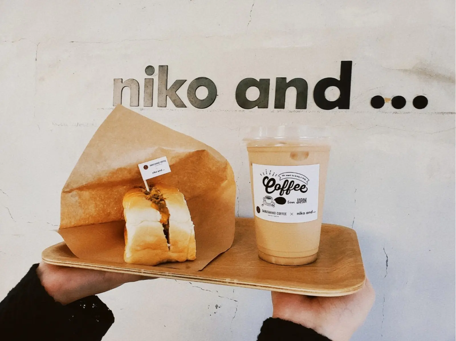 niko and … 四週年攜手猿田彥珈琲推出台灣獨家聯名，日式潮流風格商品、聯名咖啡餐點讓你秒飛日本！