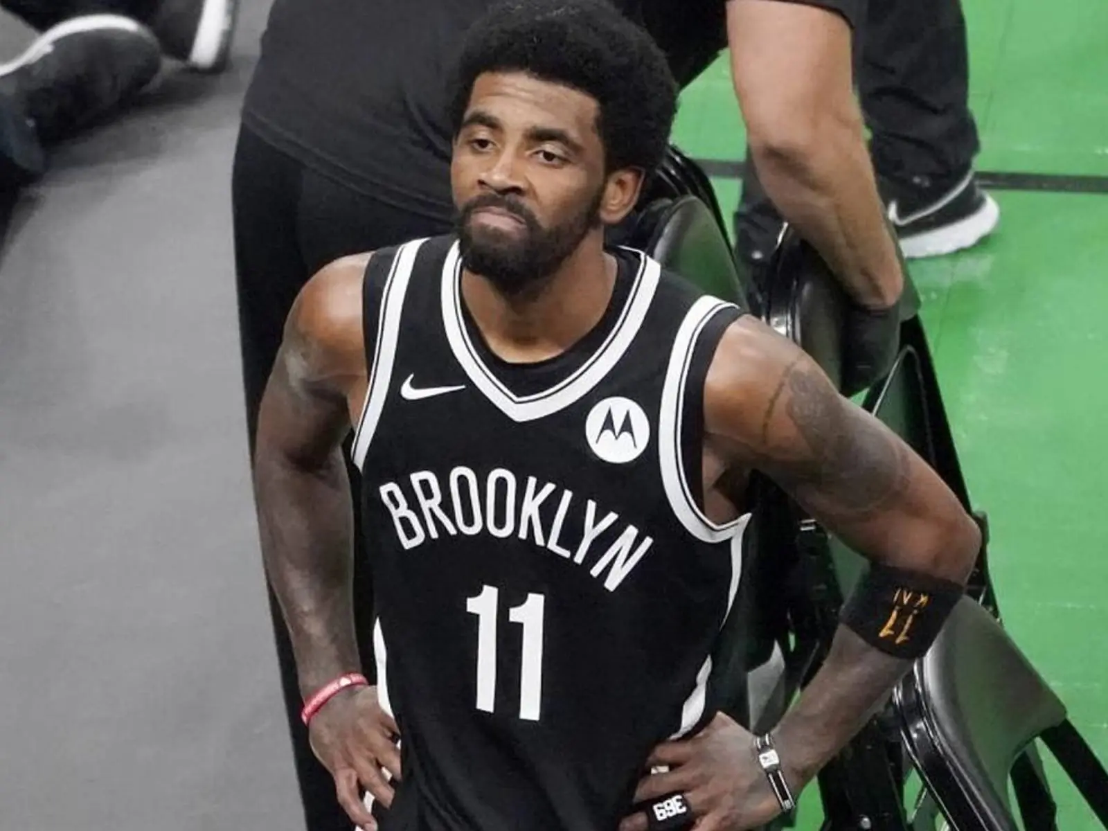 NBA／Kyrie Irving 拒打疫苗！引紐約市長 Bill de Blasio 發言、成人網站祭出「終身 VIP」吸引！