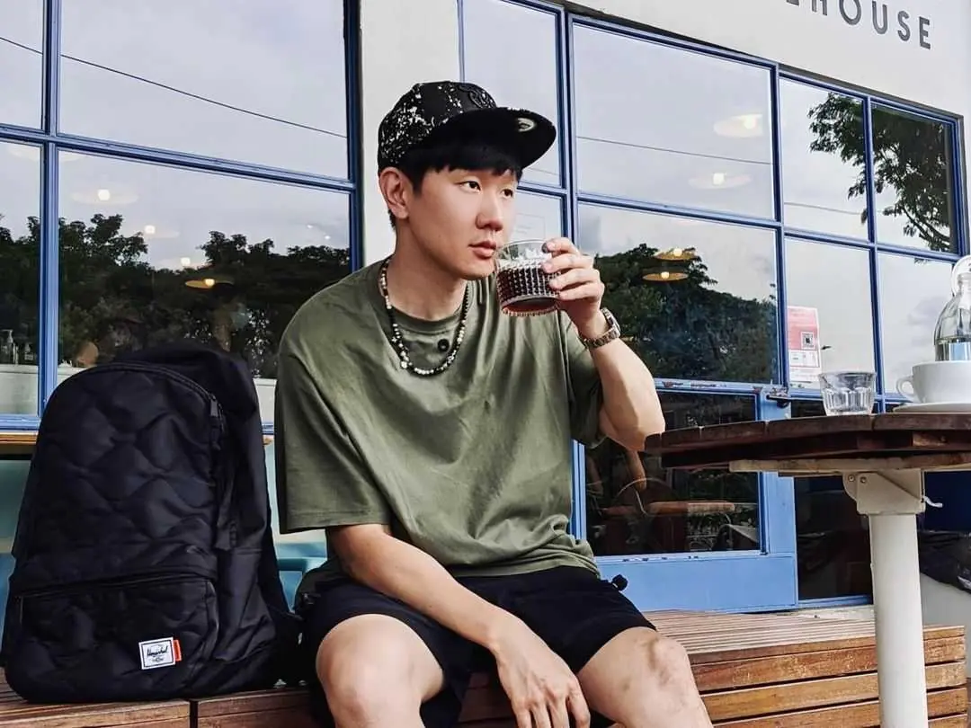CLOT x Sacai x Nike LDWaffle 聯名第二彈釋出，引來「演藝圈鞋頭」林俊傑、Dara 上腳助陣！
