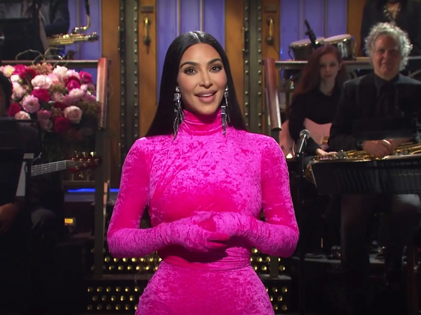 金卡戴珊 SNL 宣布參選美國總統又幽默反悔：「一家人不能有 3 個失敗政客！」