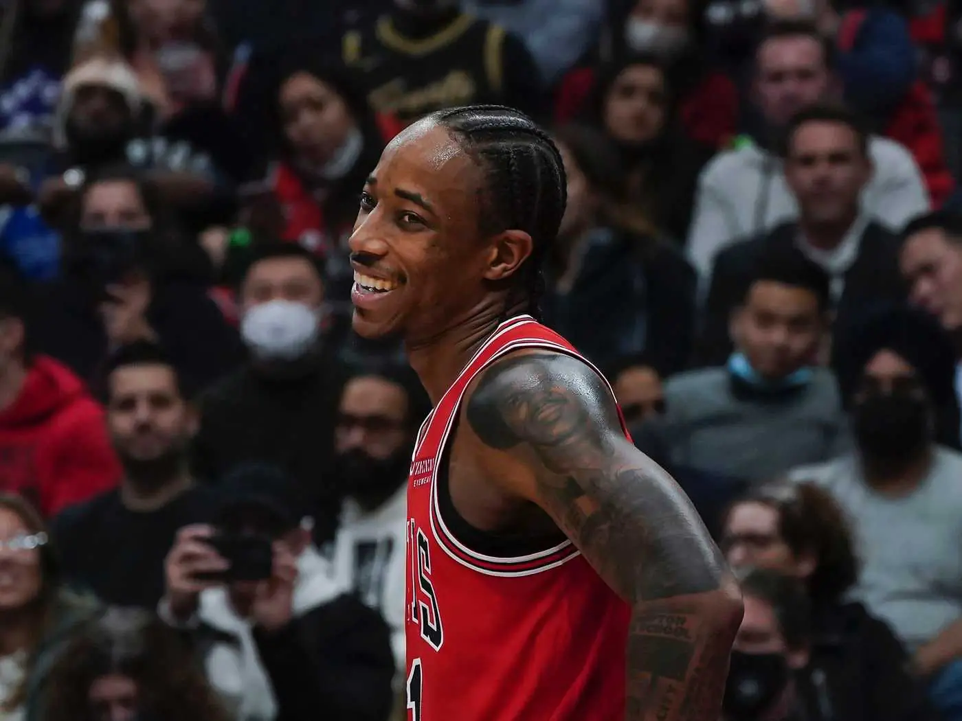 NBA／公牛球星 DeRozan 表示能站上罰球線是因為「不會假摔」，大鬍子 Harden 無辜中槍！