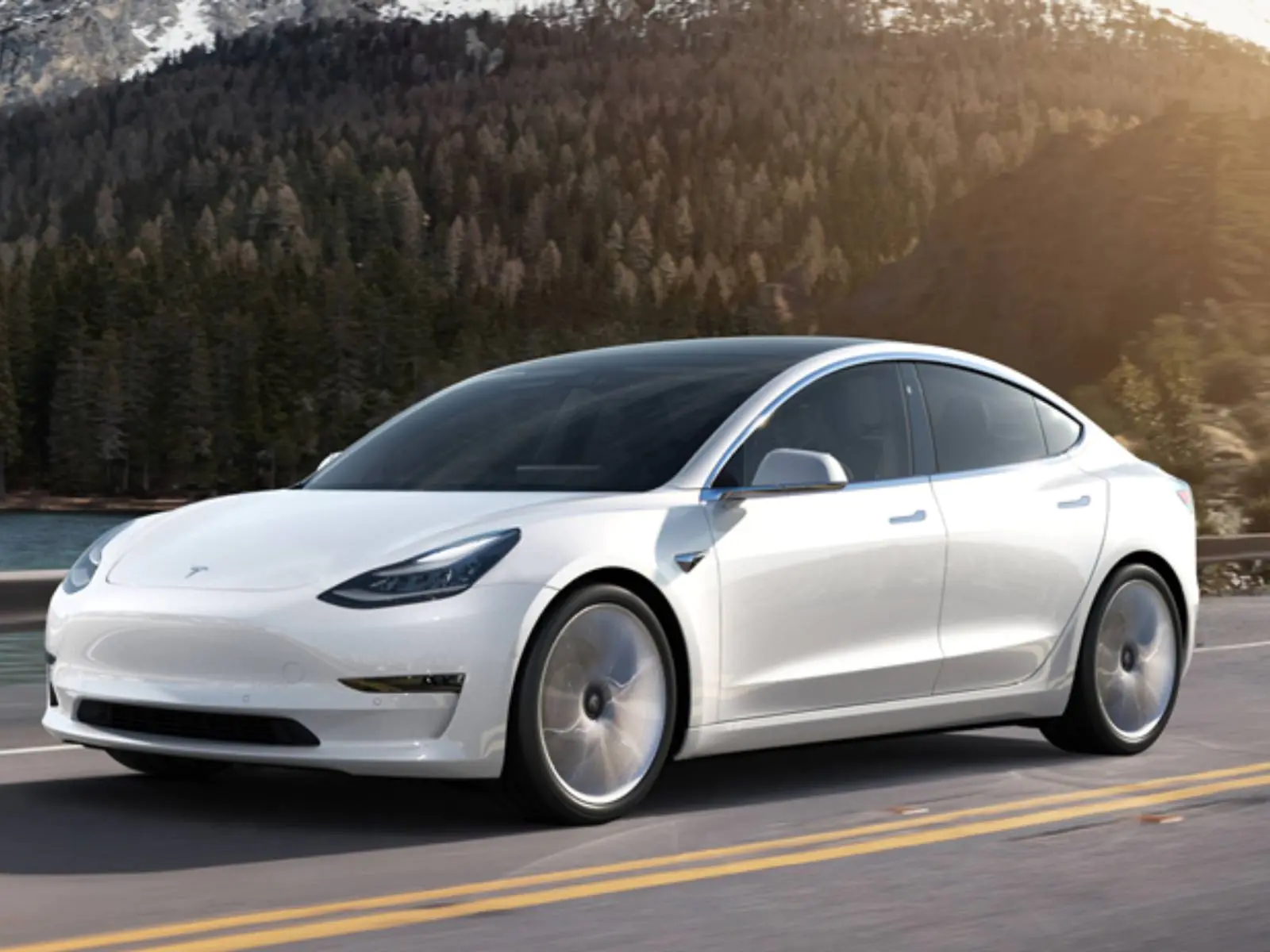 馬斯克對《消費者報告》公布滿意度調查按讚，特斯拉 Model 3、S、Y、X 全進前十名！