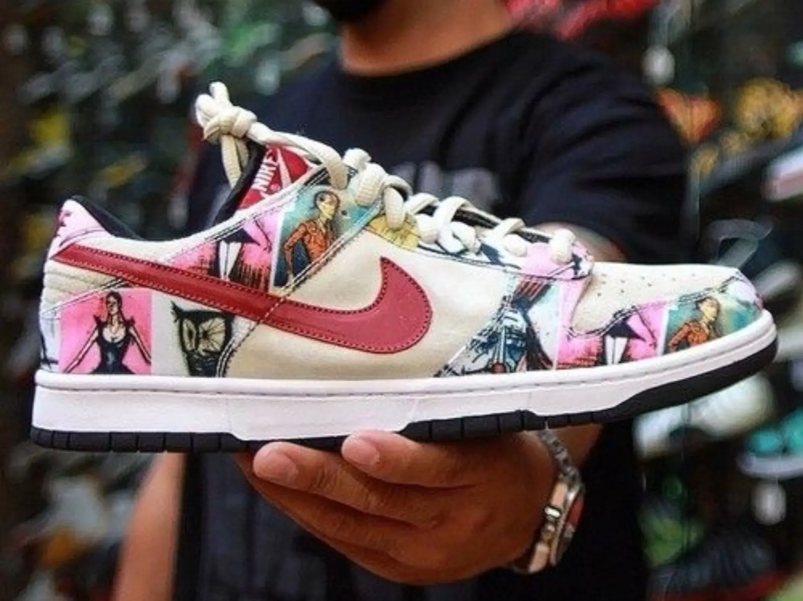 Nike Dunk SB Low「Paris」 以 360 萬台幣拍賣成交，創下「非喬丹」簽名球鞋的最高價！
