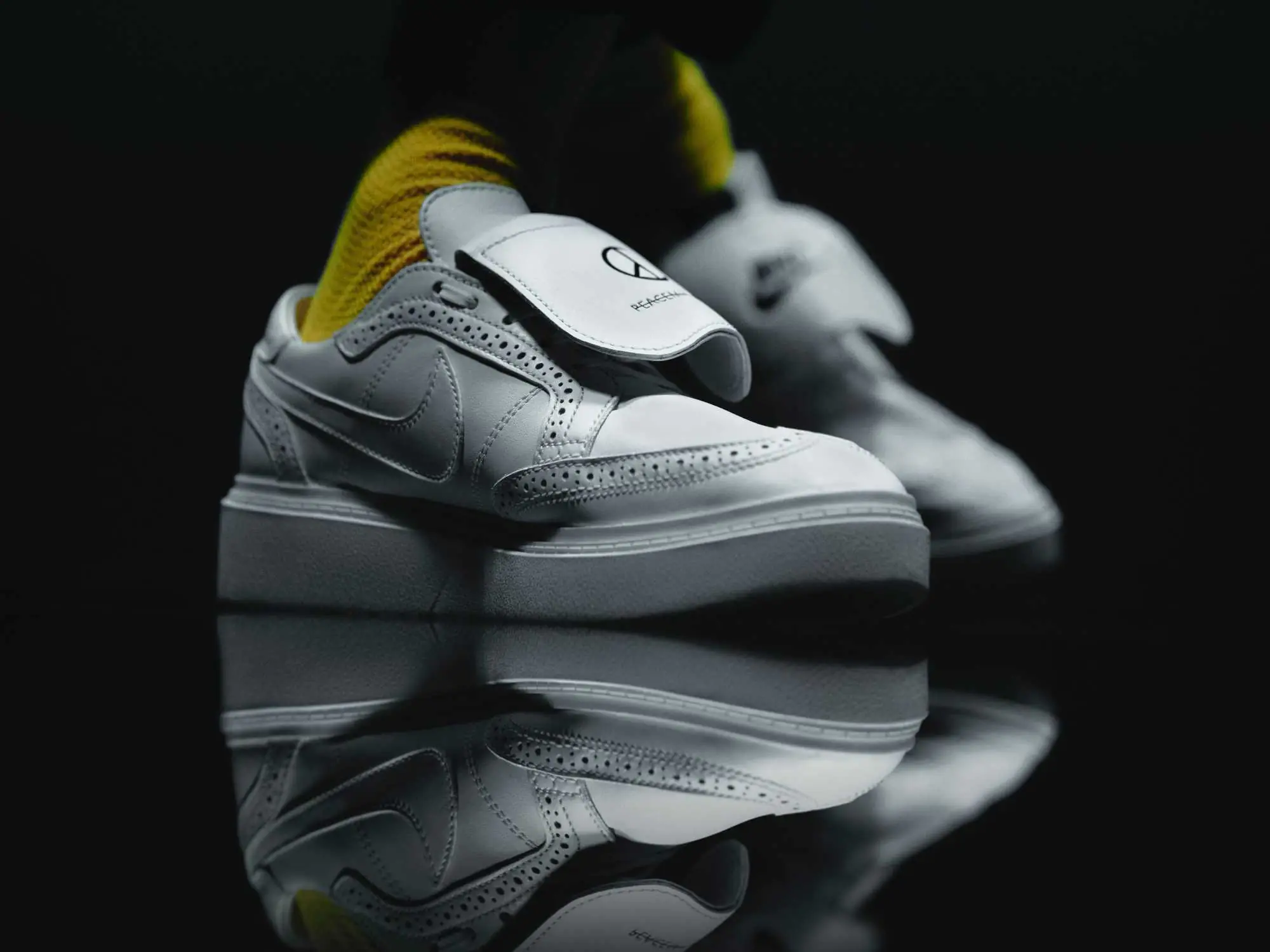GD 聯名款、New Balance 等 5 雙絕美「白色球鞋」推薦，身為白鞋控的你絕對不可錯過！