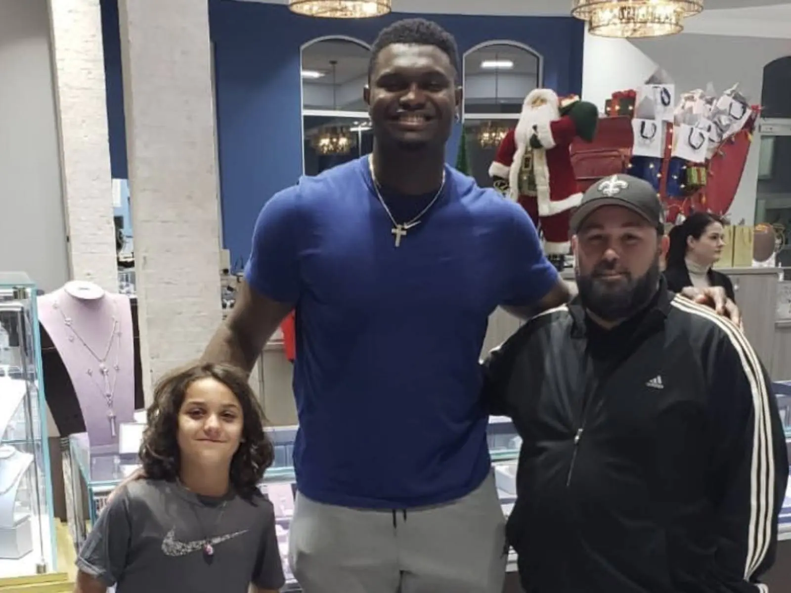 NBA／鵜鶘 Zion Williamson 忽胖忽瘦引話題，網友看完近況照後：「網路欠他一個道歉」！